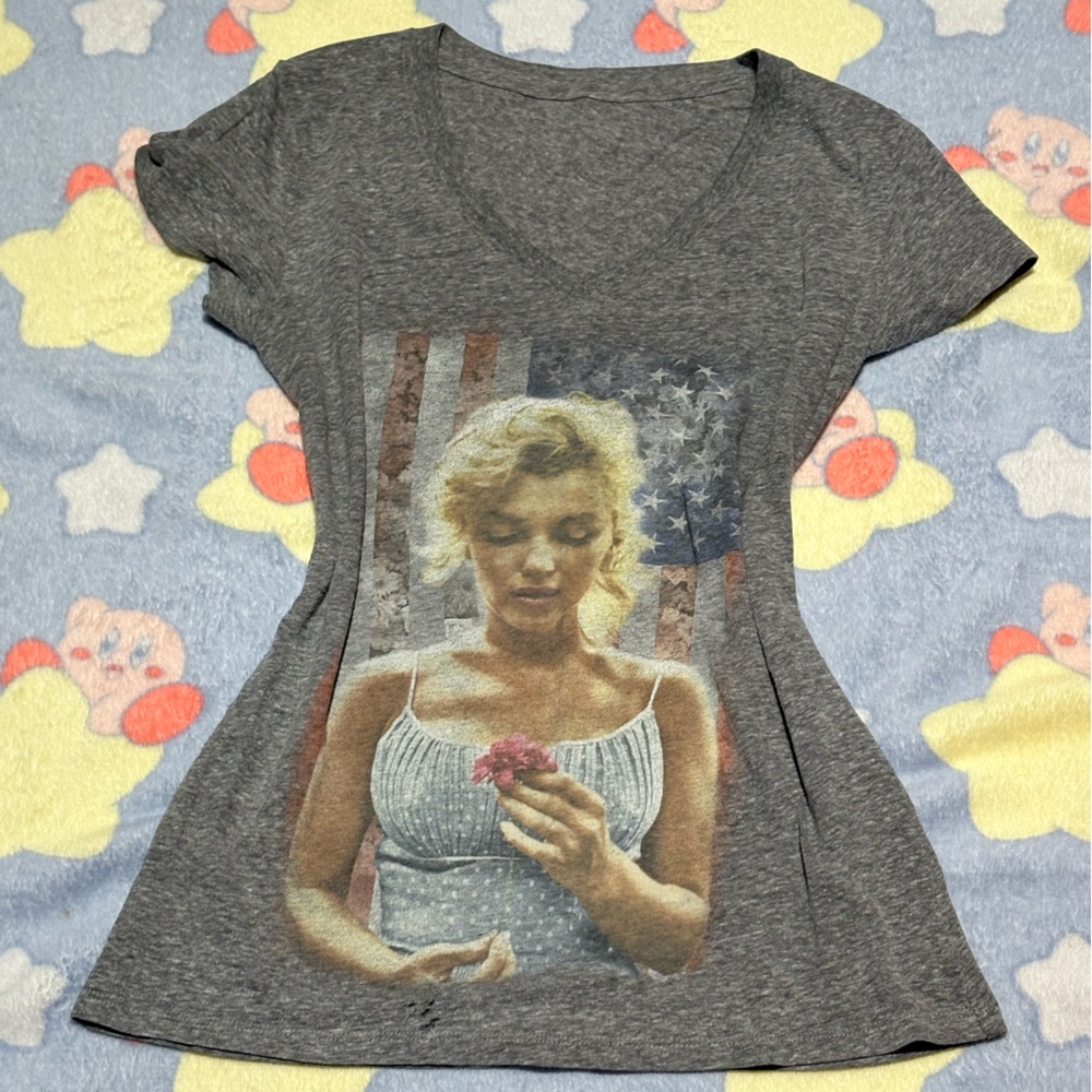 Patriotic Marilyn Monroe Flower shirt